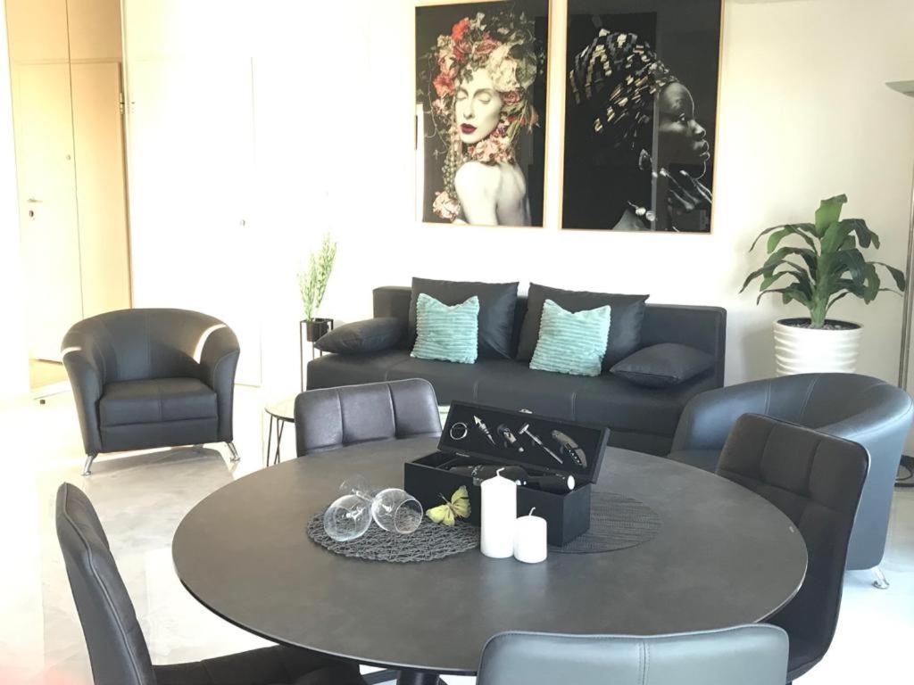 Hedonist-Luxury 2 Bedroom Apartment With Private Hot Tub, Garden And Free Parking Trogir Eksteriør bilde