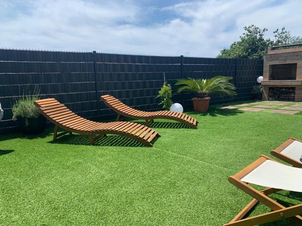 Hedonist-Luxury 2 Bedroom Apartment With Private Hot Tub, Garden And Free Parking Trogir Eksteriør bilde
